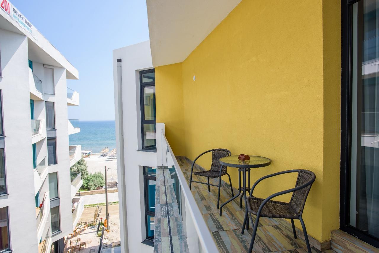 Constantinos Apartment Mamaia Nord Năvodari Kültér fotó